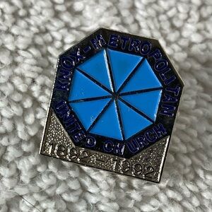5/$35 Vintage Knox Metropolitan United Church 1892-1992 Centennial Enamel Pin